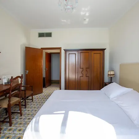 فندق Lido Mediterranee تاورمينا