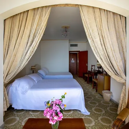 فندق Lido Mediterranee 4*